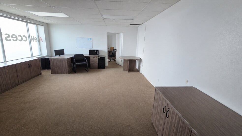 More Photos Of 855 S 500 W, Salt Lake City Manufacturing For Lease