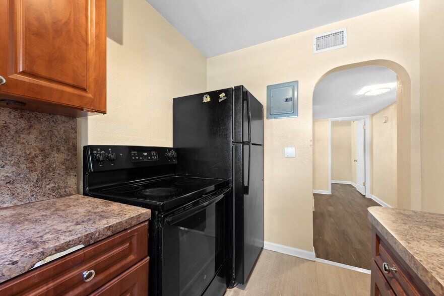 More Photos Of 1311-1315 N 19th Ave, Hollywood Multifamily For Sale