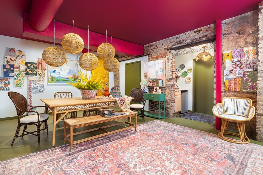 More Photos Of 169-171 N Limestone, Lexington Loft Creative Space For Sale