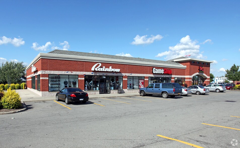 More Photos Of 2626-2656 Delaware Ave, Buffalo Unknown For Lease