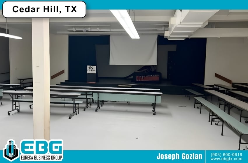 More Photos Of 700 Bennett St, Cedar Hill Schools For Sale