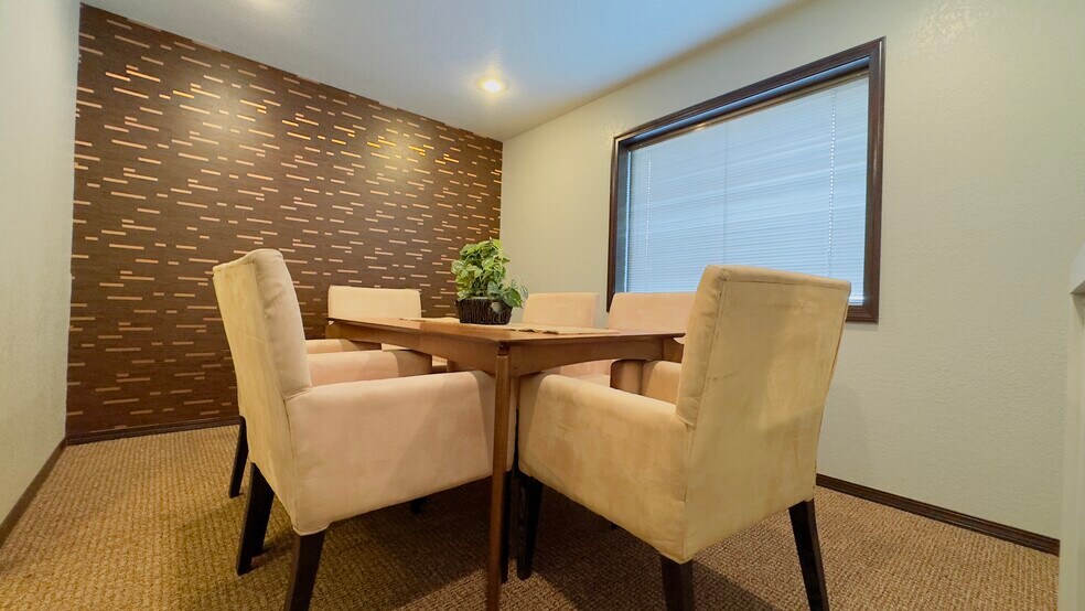 More Photos Of 2625-2627 Martin Way E, Olympia Office For Lease