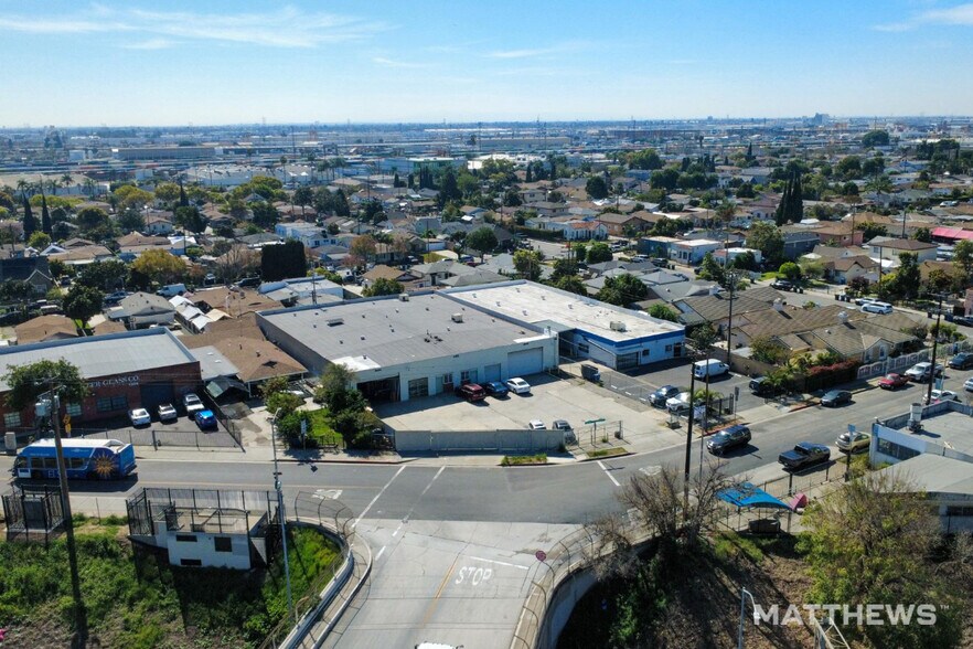 More Photos Of 4450-4452 Union Pacific Ave, Commerce Warehouse For Sale