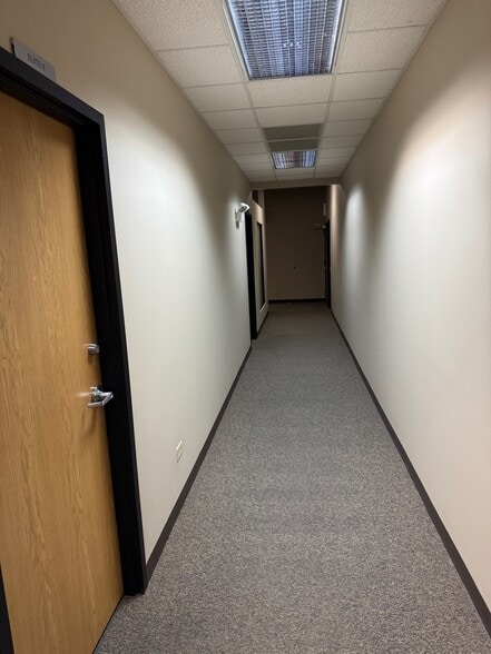 More Photos Of 10-14 W Burlington Ave, La Grange Storefront Retail Office For Lease