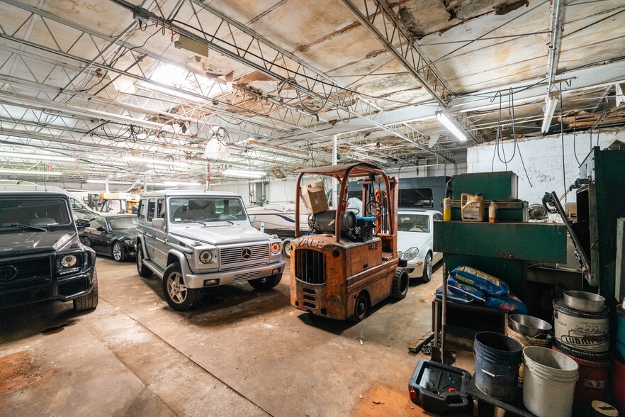 More Photos Of 705 NW 8th Ave, Fort Lauderdale Warehouse For Sale