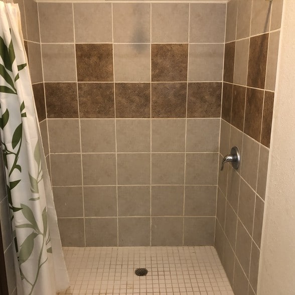 More Photos Of 2522 Holly Hill Dr, San Antonio Medical For Lease