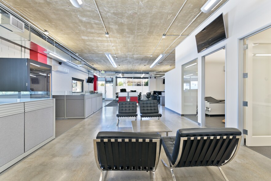 More Photos Of 11388-11390 W Olympic Blvd, Los Angeles Loft Creative Space For Lease