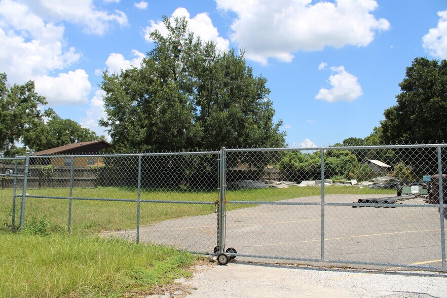 More Photos Of 607 Prairie Mine Rd, Mulberry Industrial For Sale