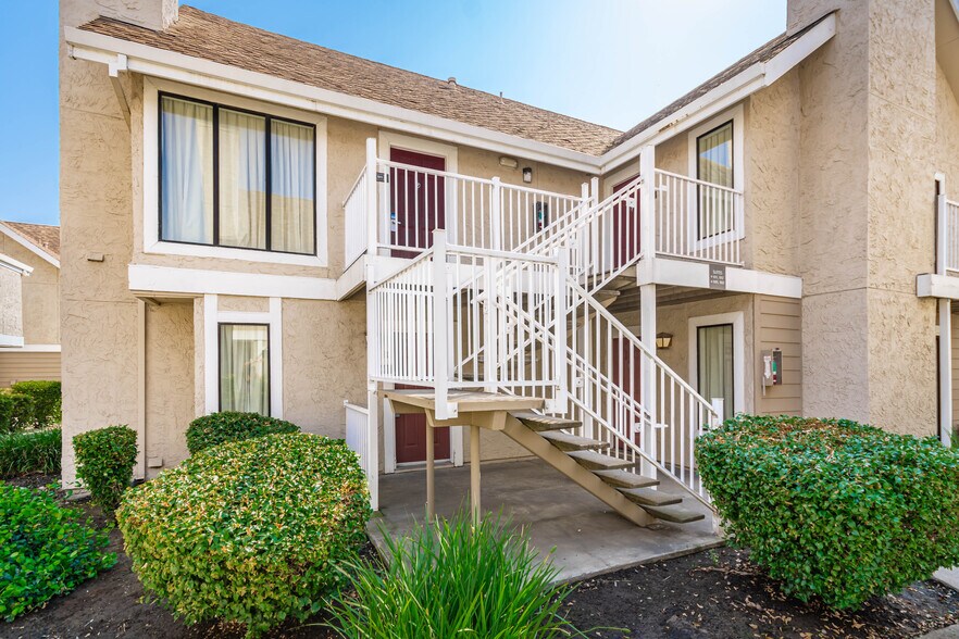 More Photos Of 1530 Howe Ave, Sacramento Hotel For Sale