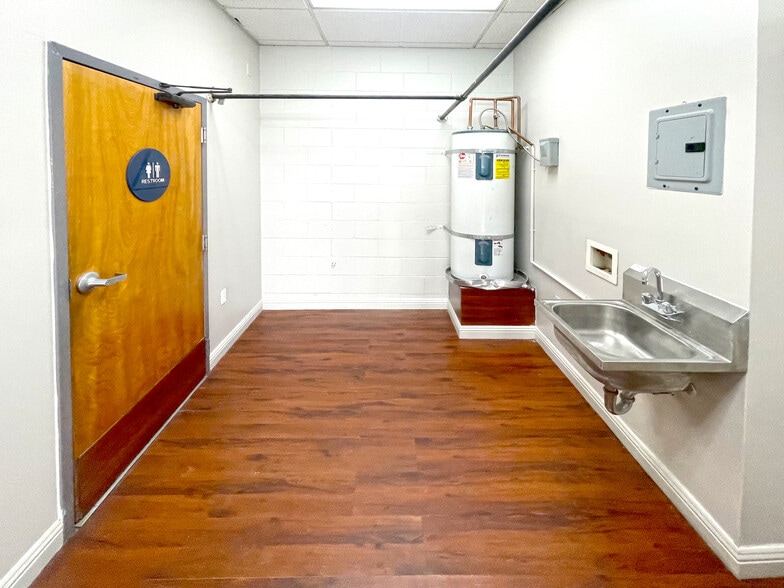More Photos Of 345-349 7th St, Oakland Office For Lease