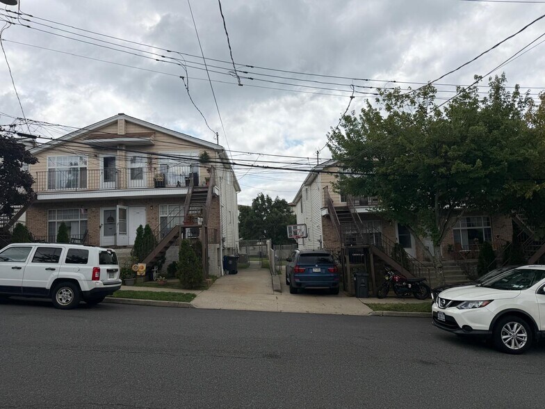More Photos Of , Staten Island Multifamily For Sale