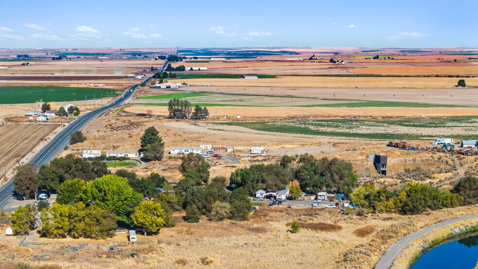 More Photos Of 6993 SE Road U, Warden Manufactured Housing Mobile Home Park For Sale