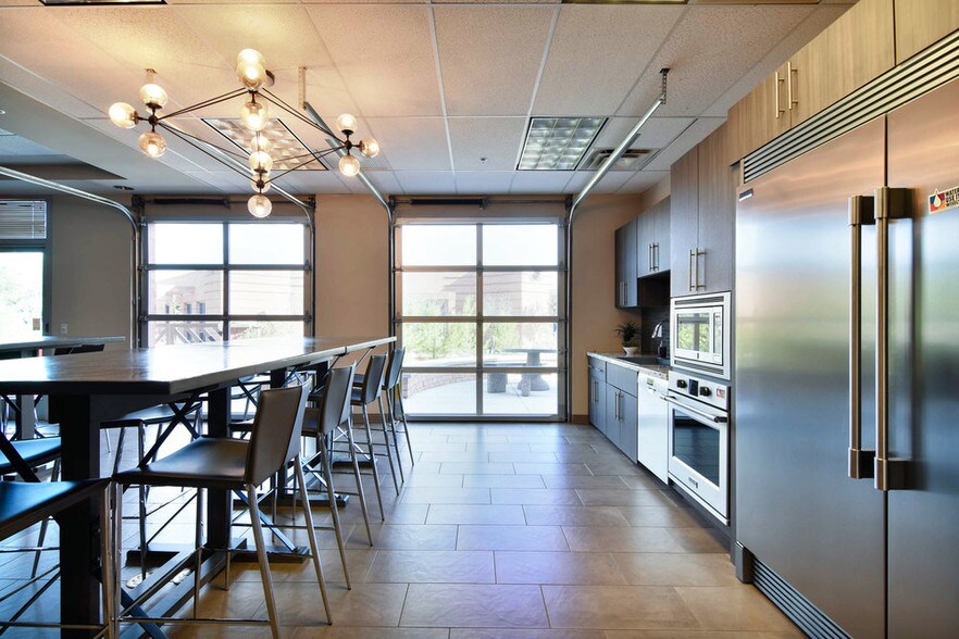 More Photos Of 9362 E Raintree Dr, Scottsdale Office For Sale