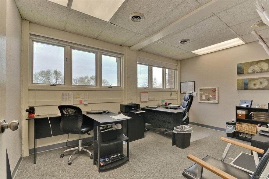 More Photos Of 1931 N Boise Ave, Loveland Medical For Lease
