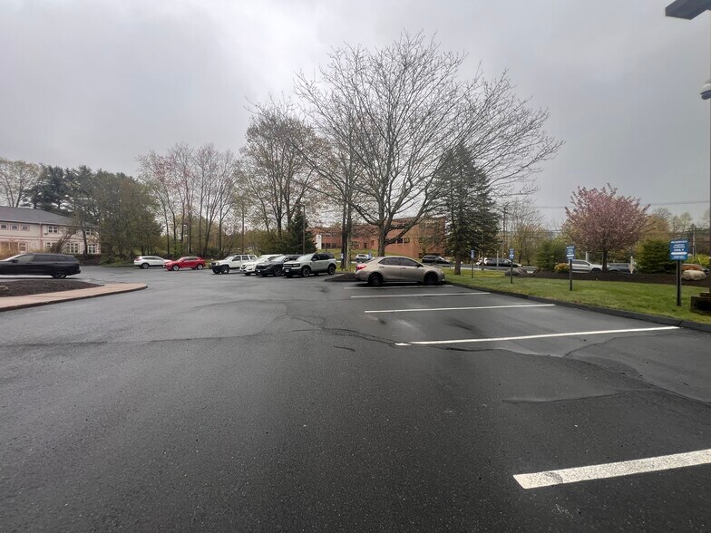 More Photos Of 100 Technology Dr, Trumbull Medical For Lease