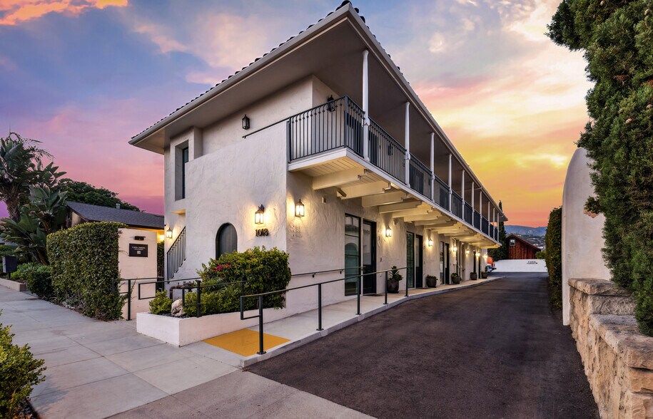 Primary Photo Of 1018 Garden St, Santa Barbara Hotel For Sale