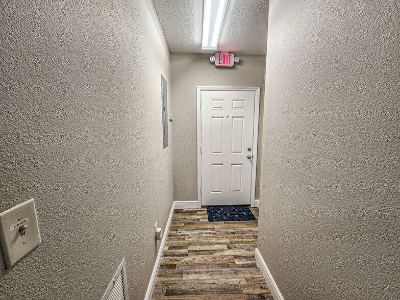 More Photos Of 4925 SE Abshier Blvd, Belleview Medical For Sale