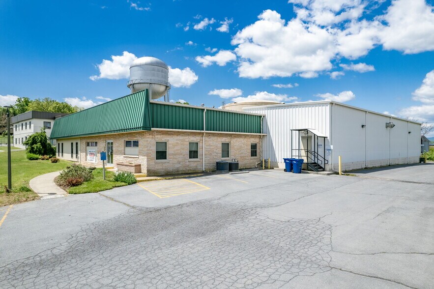 Primary Photo Of 13963 Timber Way, Timberville Office For Lease