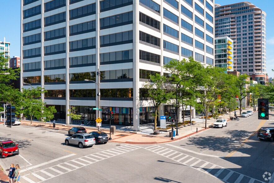 More Photos Of 1560 Sherman Ave, Evanston Office For Lease