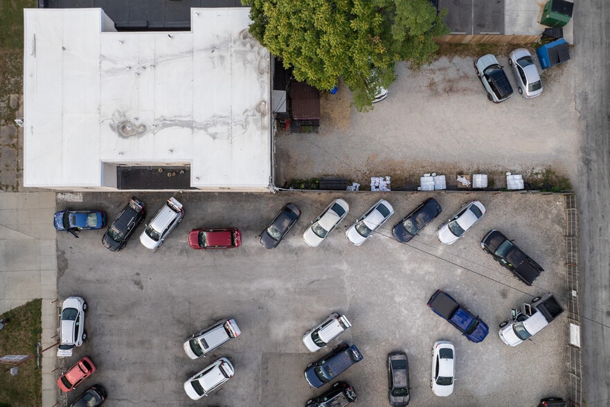 More Photos Of 4760-4764 N High St, Columbus Storefront Retail Residential For Sale