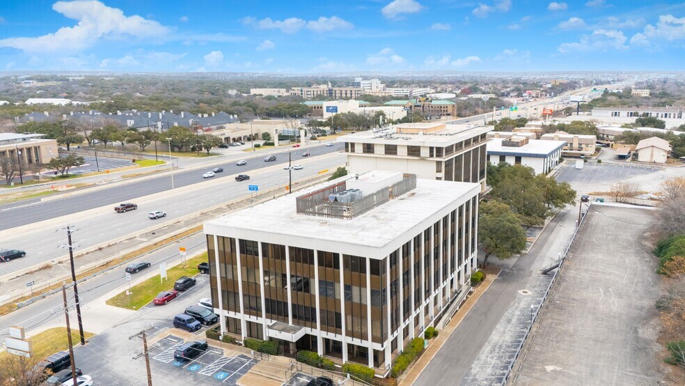 More Photos Of 1802 NE Loop 410, San Antonio Office For Sale
