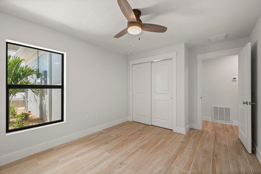 More Photos Of 26136 Northern Cross Rd, Punta Gorda Apartments For Sale