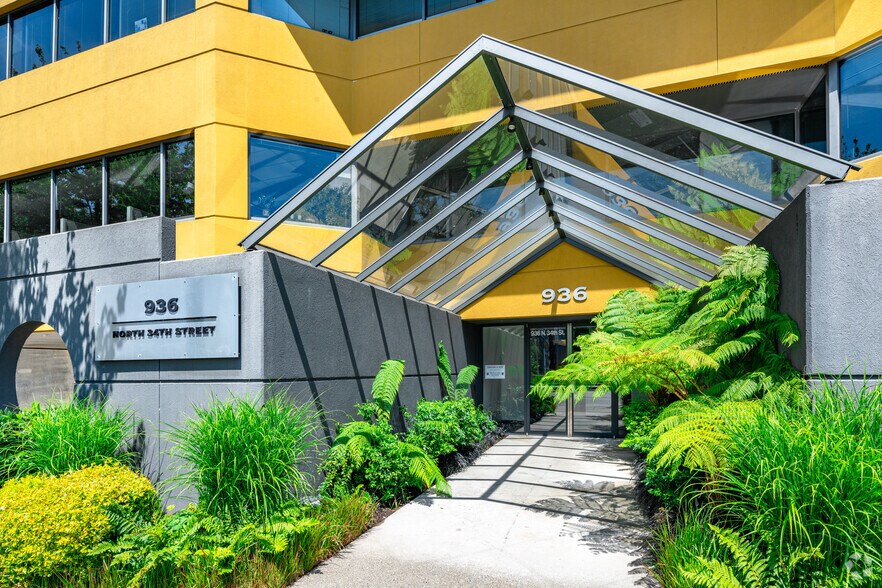 More Photos Of 936 N 34th St, Seattle Office For Lease