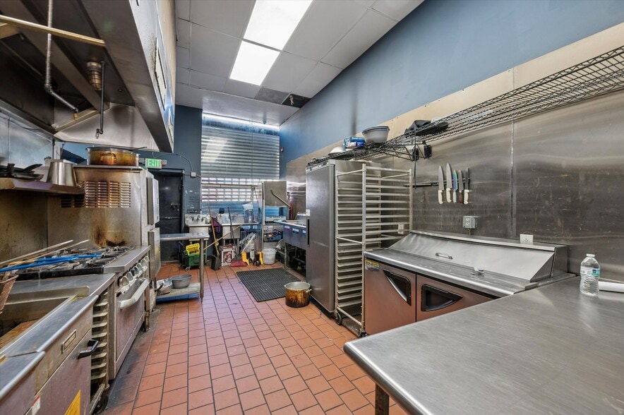 More Photos Of 4022-4024 Lancaster Ave, Philadelphia Storefront Retail Office For Sale