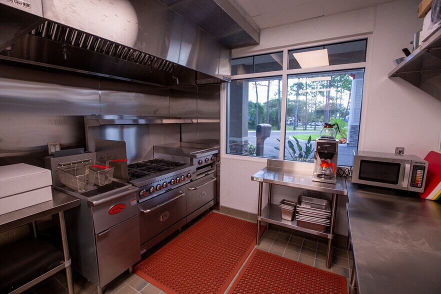 More Photos Of Assisted living way, South Daytona Healthcare For Sale