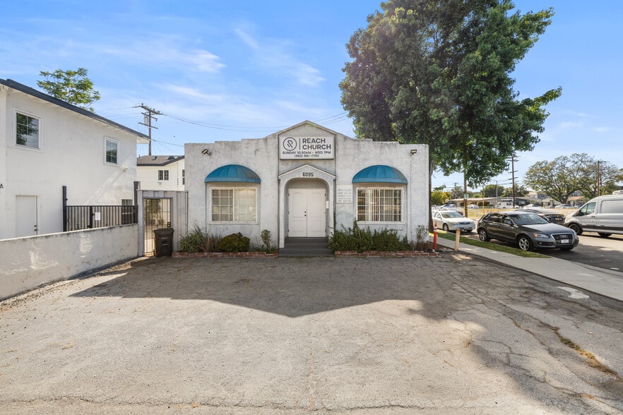 Primary Photo Of 6095 Atlantic Ave, Long Beach Restaurant For Sale