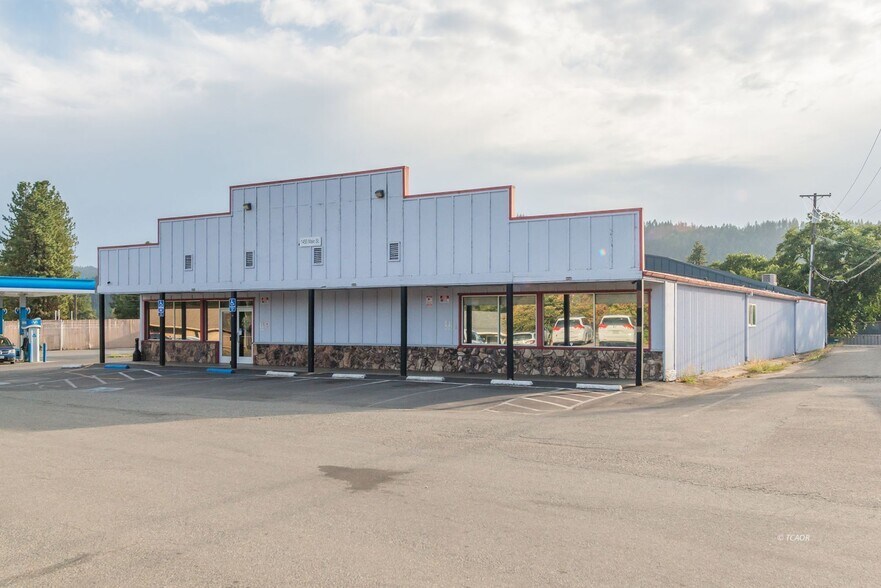 Primary Photo Of 1450 Main St, Weaverville Office For Sale