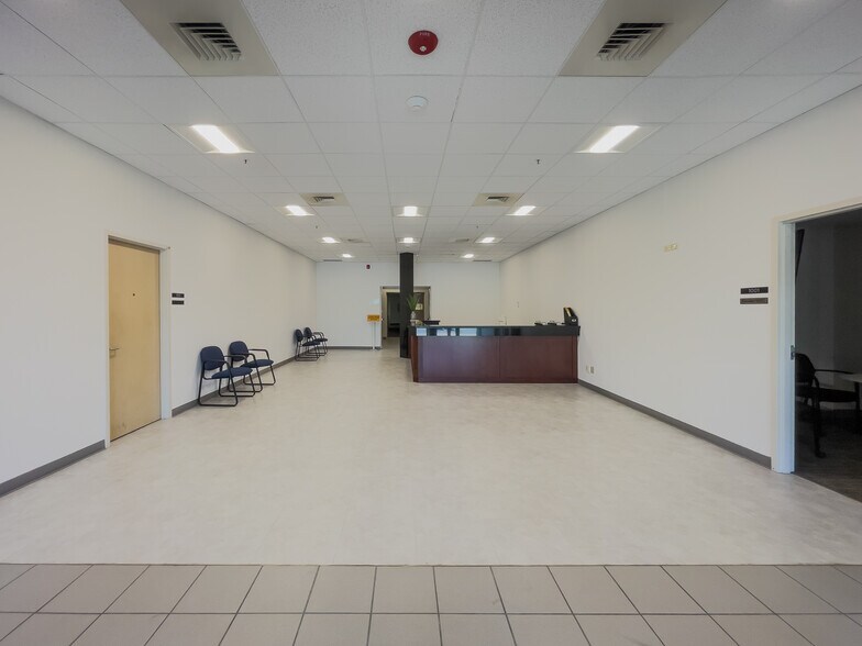 More Photos Of 2425 Stevens Center Pl, Richland Office For Lease