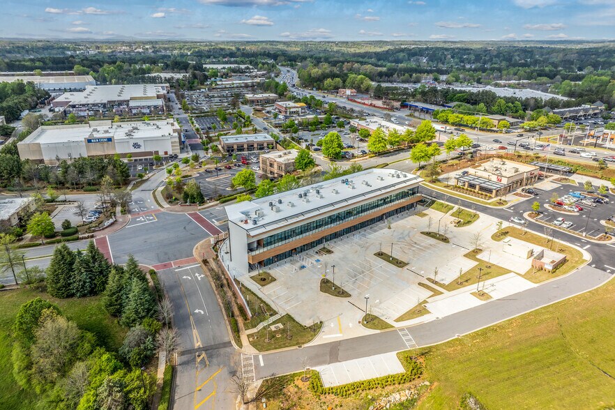 More Photos Of 458 Northolt Pky, Suwanee General Retail For Lease