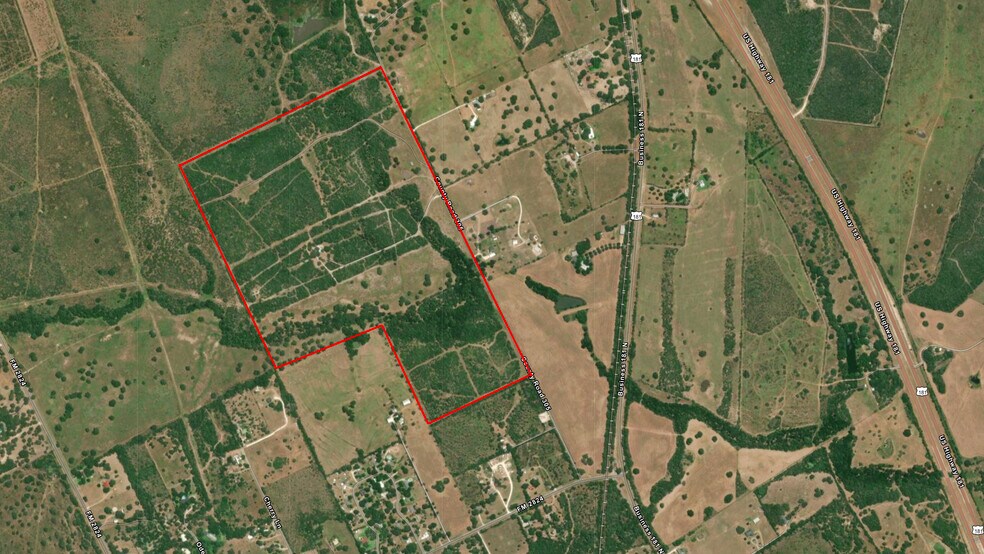 More Photos Of 5734 County Road 305, Beeville Land For Lease