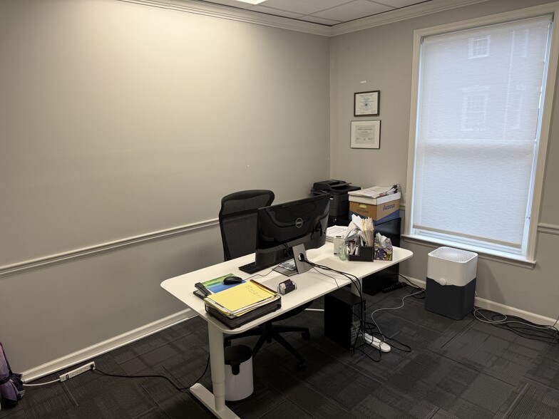 More Photos Of 1934 N Druid Hills Rd NE, Atlanta Office For Sale