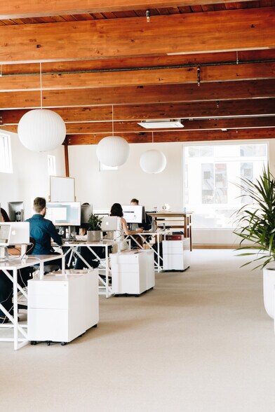 More Photos Of 11 NE Martin Luther King Jr. Blvd, Portland Office For Lease