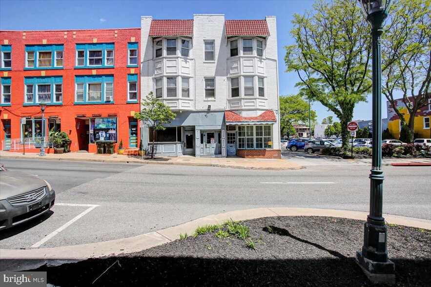 More Photos Of 20 E Washington St, Hagerstown Storefront Retail Residential For Lease