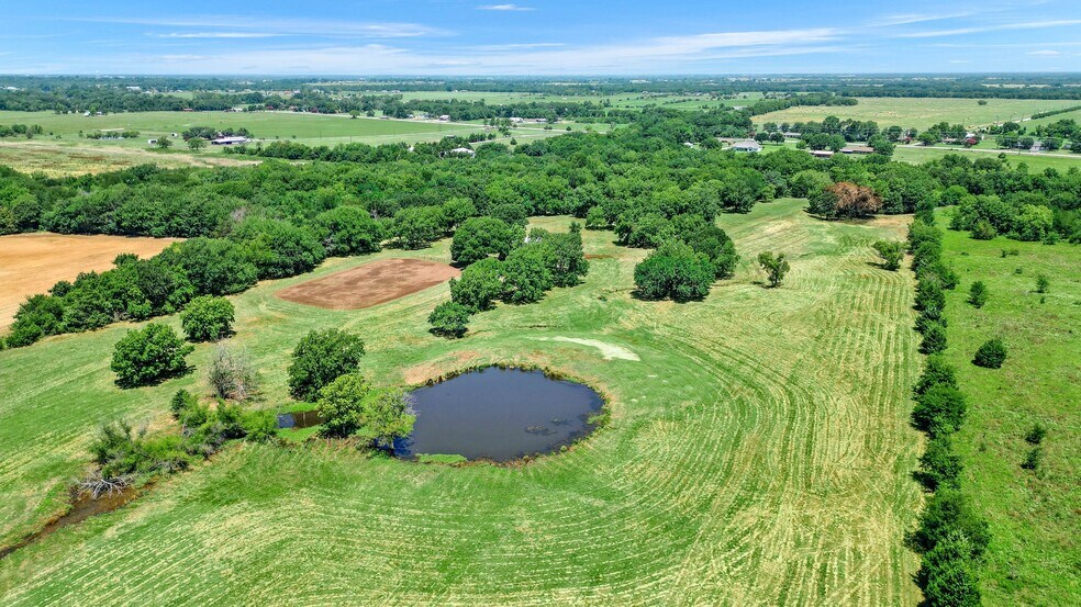 More Photos Of 27160 State Highway 56, Whitesboro Land For Sale