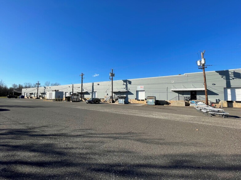 More Photos Of 2091 Springdale Rd, Cherry Hill Research And Development For Lease
