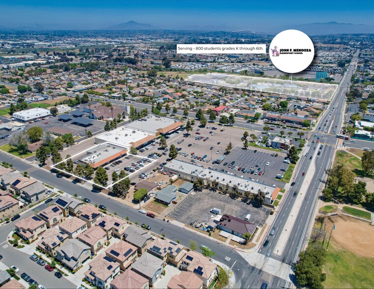 More Photos Of 1850 Coronado Ave, San Diego Storefront For Lease