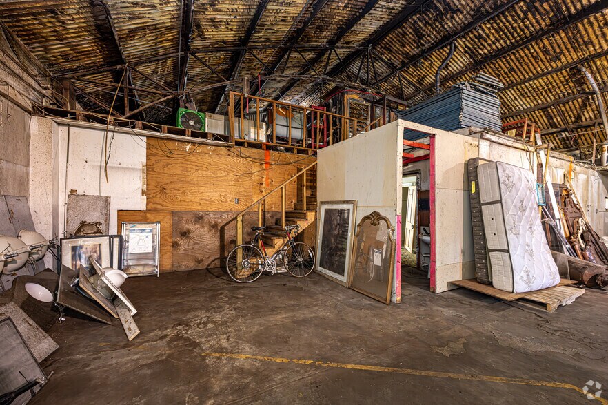 More Photos Of 1500 Robert C Blakes SR Dr, New Orleans Industrial For Sale