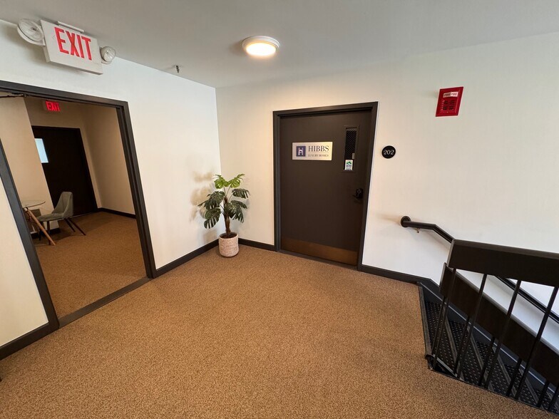 More Photos Of 13990 Olive Blvd, Chesterfield Office For Lease