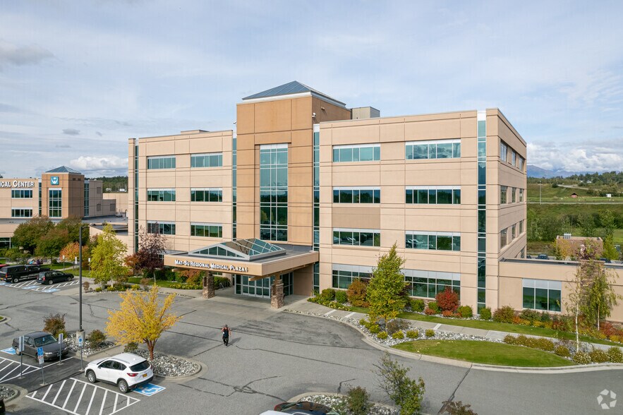 More Photos Of 2490 S Woodworth Loop, Palmer Medical For Lease