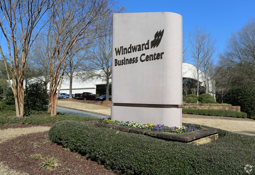 More Photos Of 225 Curie Dr, Alpharetta Light Distribution For Lease