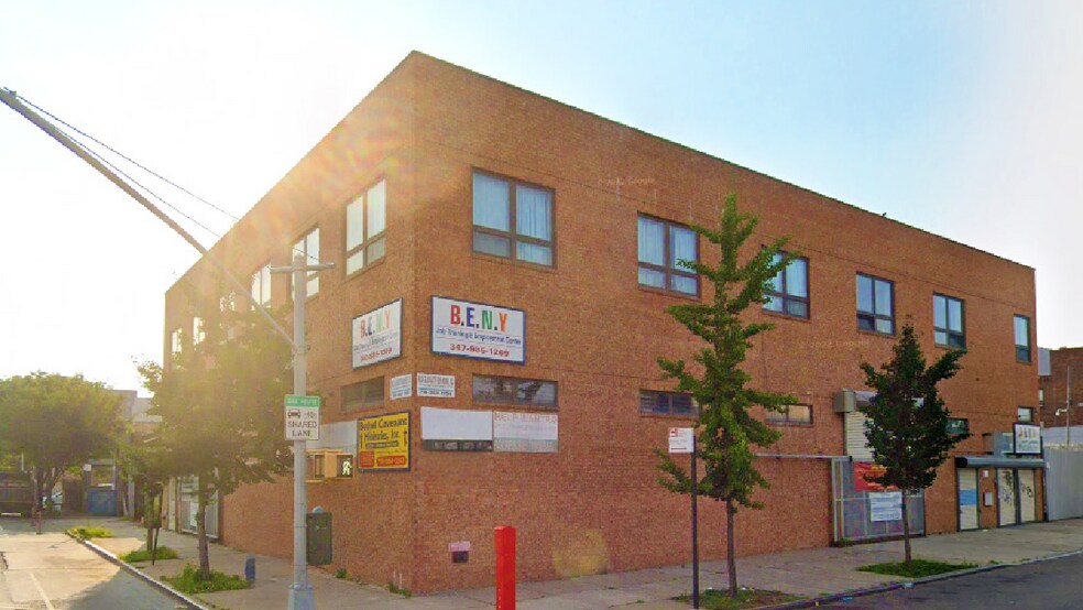 Primary Photo Of 137 Liberty Ave, Brooklyn Warehouse For Lease
