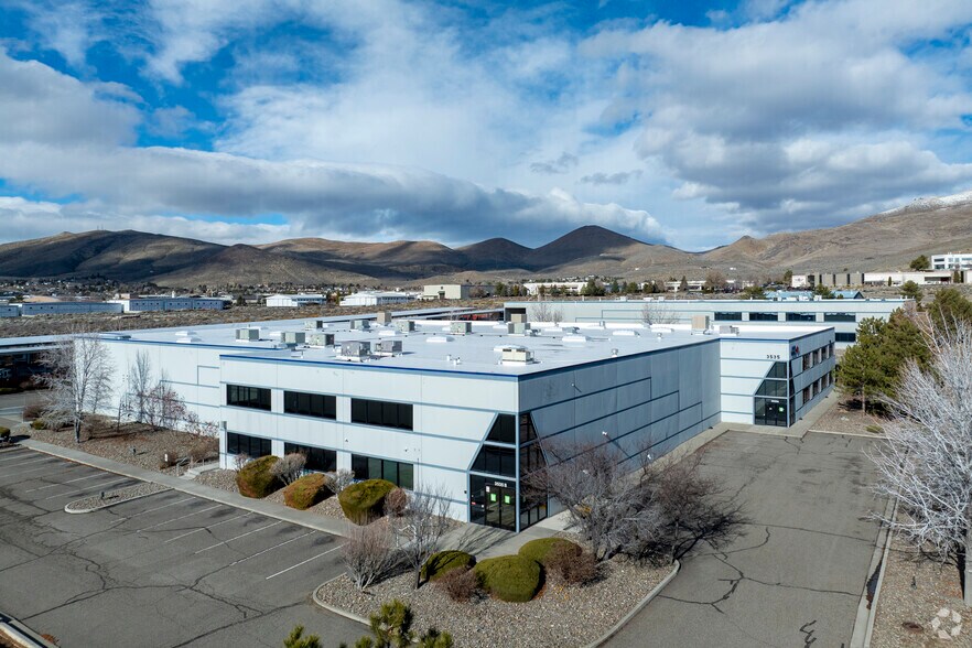 More Photos Of 3535 Arrowhead Dr, Carson City Manufacturing For Lease