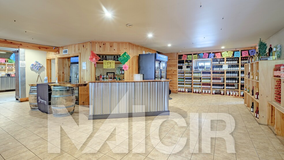 More Photos Of 5790 Devonshire Rd, Harrisburg Specialty For Sale