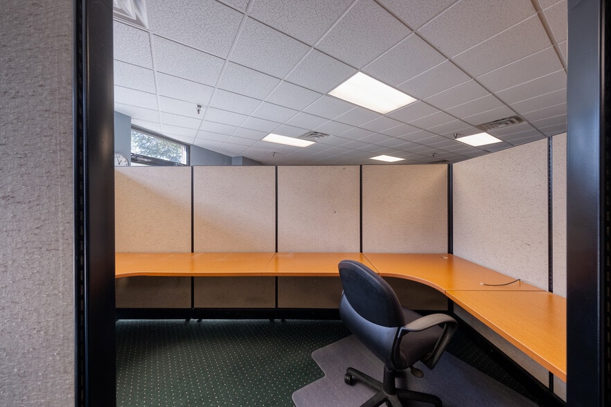 More Photos Of 1301 Grandview Ave, Pittsburgh Office For Lease