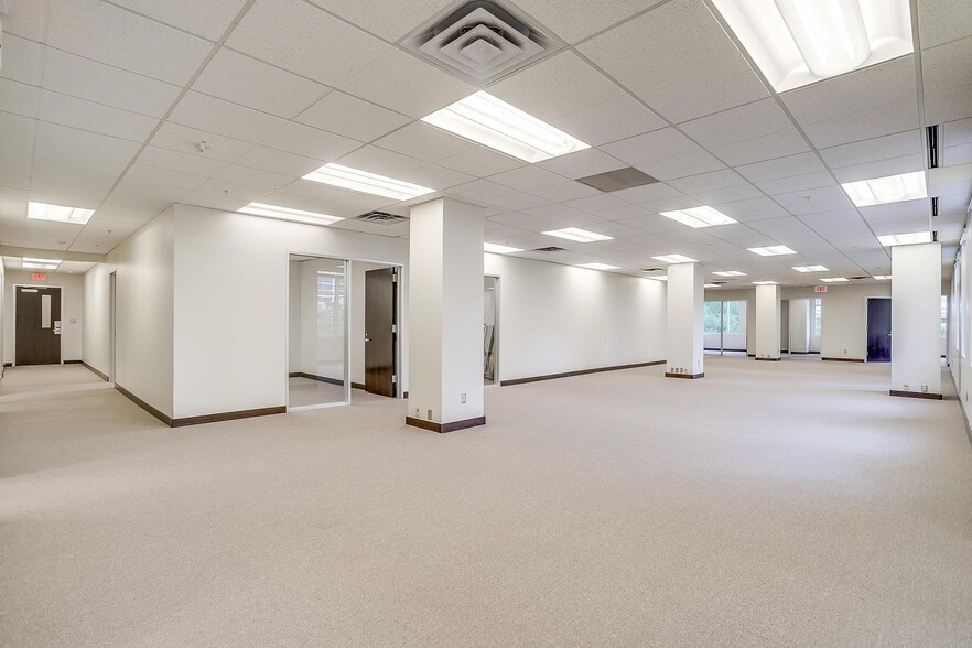More Photos Of 501-509 Main St, Fort Worth Office For Lease
