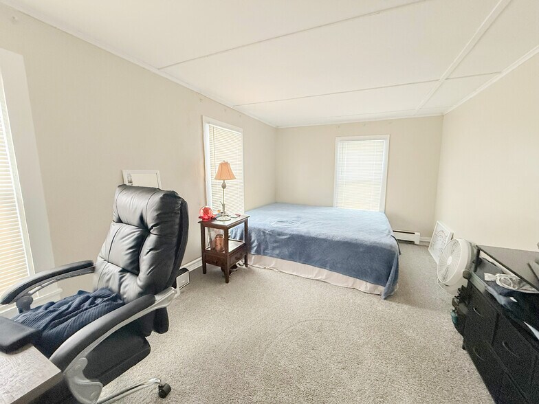 More Photos Of 1990 Ridge Rd, Ontario Storefront Retail Residential For Sale